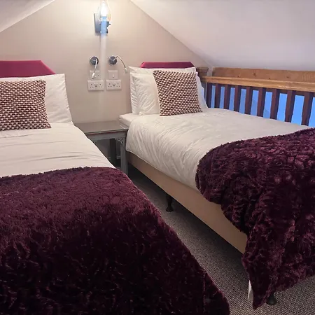 Holiday home Scenery Hill Hideaways The Coach House Charming Retreat With Jacuzzi And Bbq Hut Near The District
