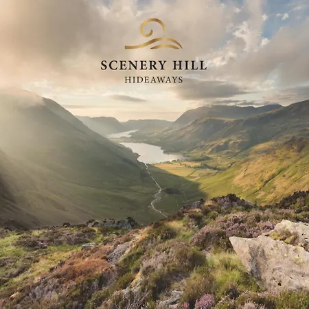 Scenery Hill Hideaways The Coach House Charming Retreat With Jacuzzi And Bbq Hut Near The District بيت للعطل *