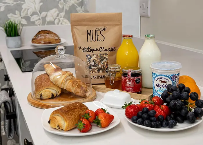 Holiday home Scenery Hill Hideaways The Coach House Charming Retreat With Jacuzzi And Bbq Hut Near The District Workington