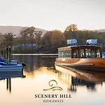 別荘 Scenery Hill Hideaways The Coach House Charming Retreat With Jacuzzi And Bbq Hut Near The District ワーキントン